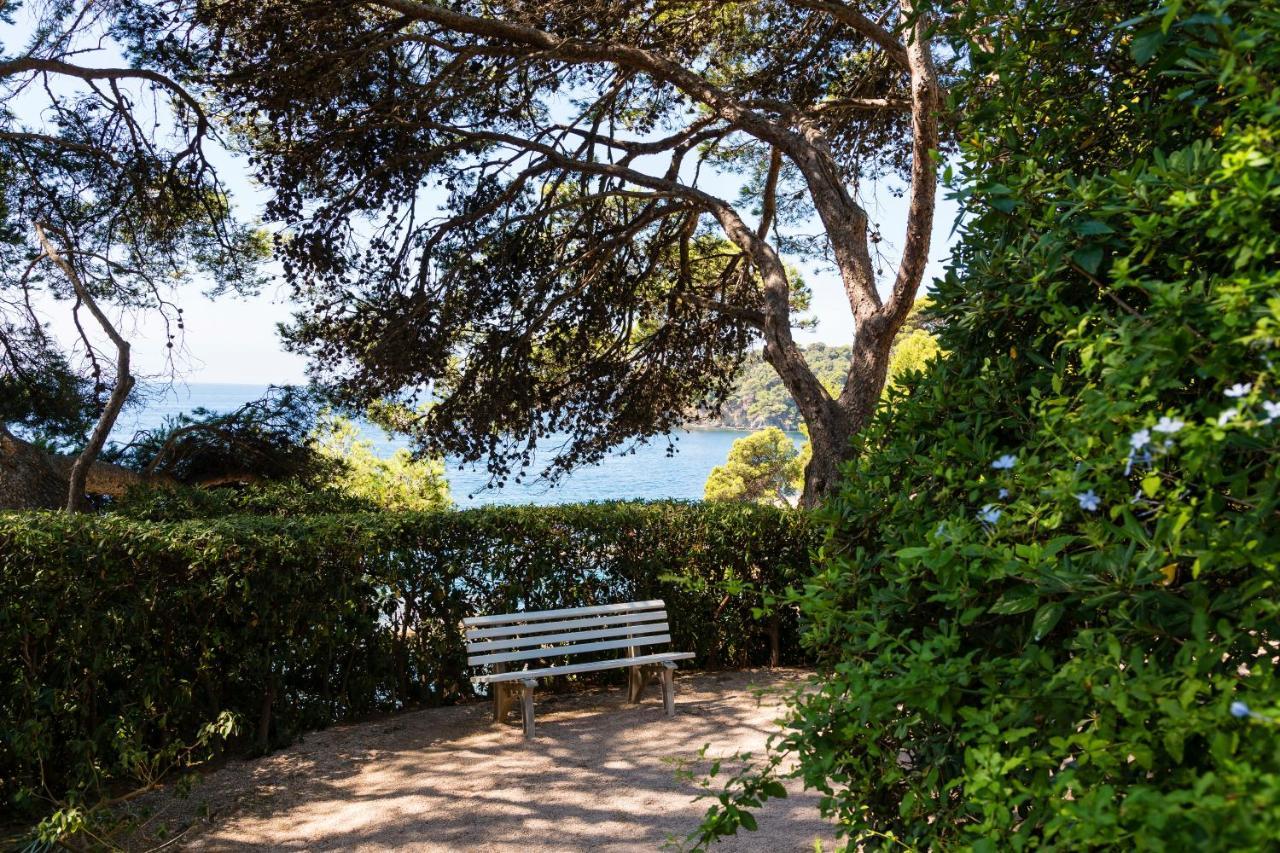 Parc Et Residence Le Provencal Hyères Buitenkant foto